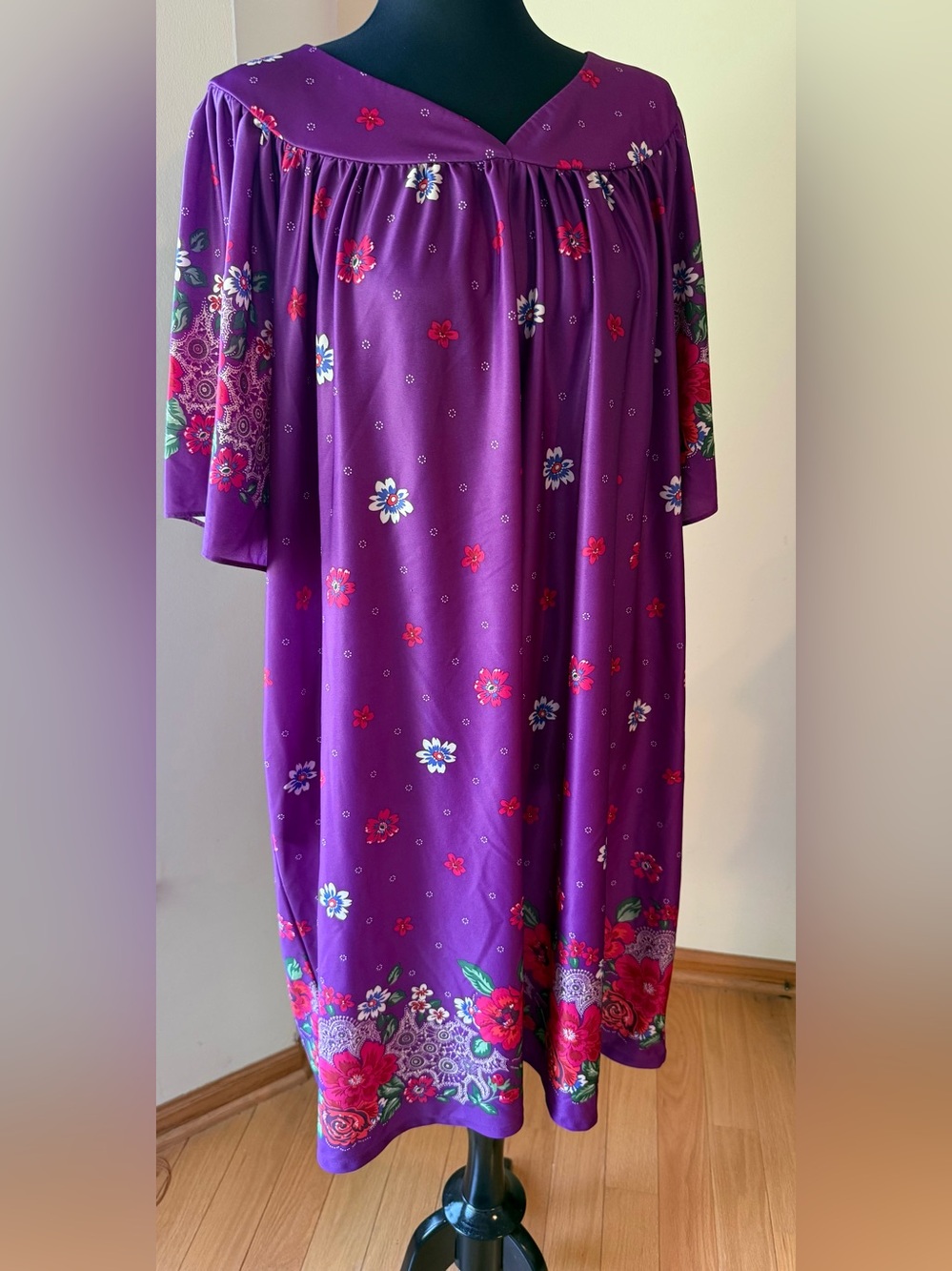 Anthony Richards Purple Floral House Gown with Pink & White Accents Size 5X